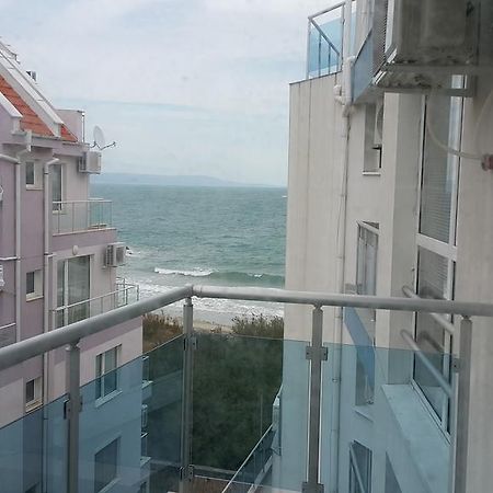Kraybrezhna Apartment Pomorie Exterior foto