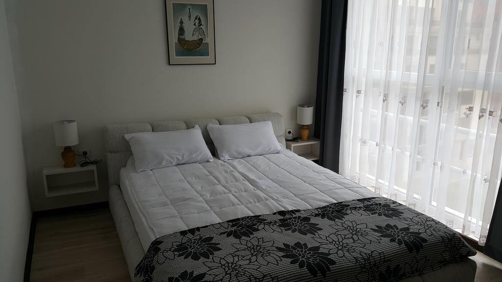 Kraybrezhna Apartment Pomorie Exterior foto
